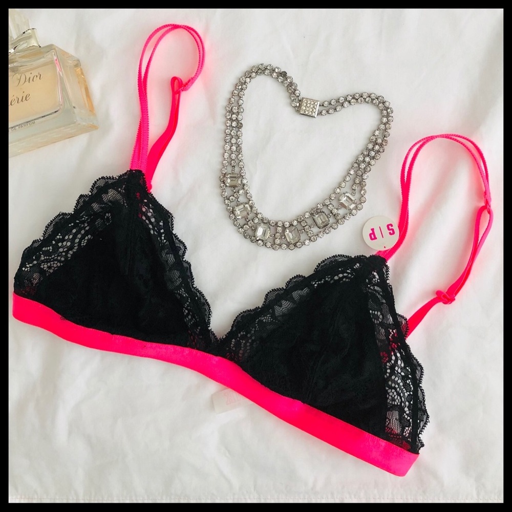 VS Lace Bra